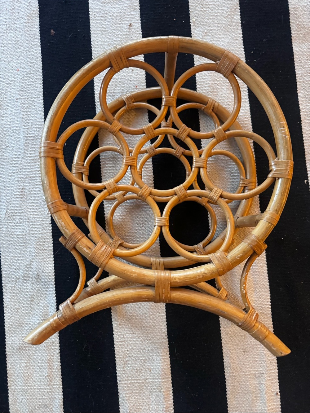 Vintage Round Rattan Wine Bottle Holder - Natural Honey Brown